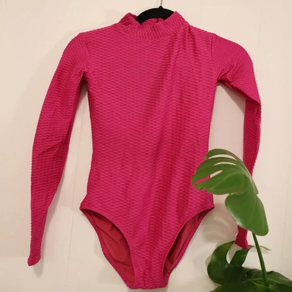 Mott50 Kelly One Piece - Picture 2 of 8